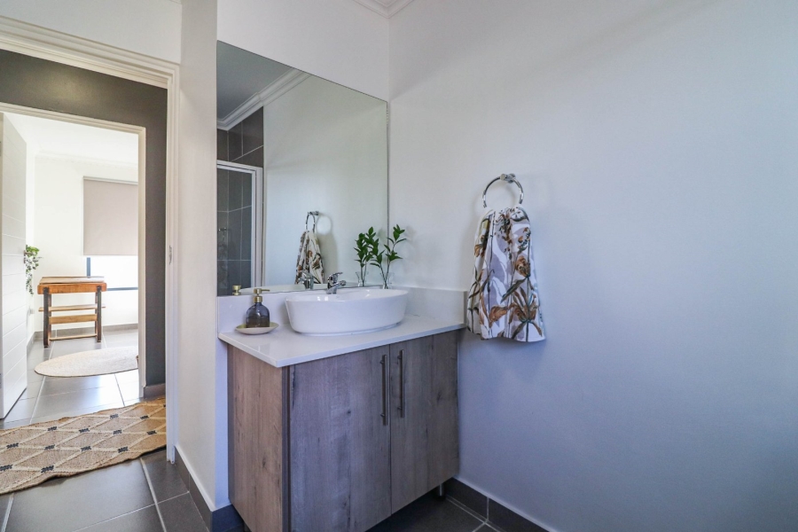 3 Bedroom Property for Sale in Groenvlei Sh Free State